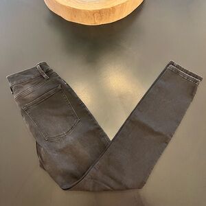 Good American Good Legs Crop 🩵 Size 26